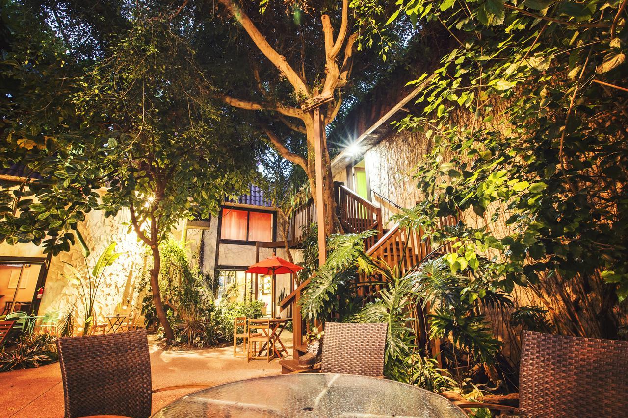 Отель Solarium Colorado Форт Коллинс Экстерьер фото