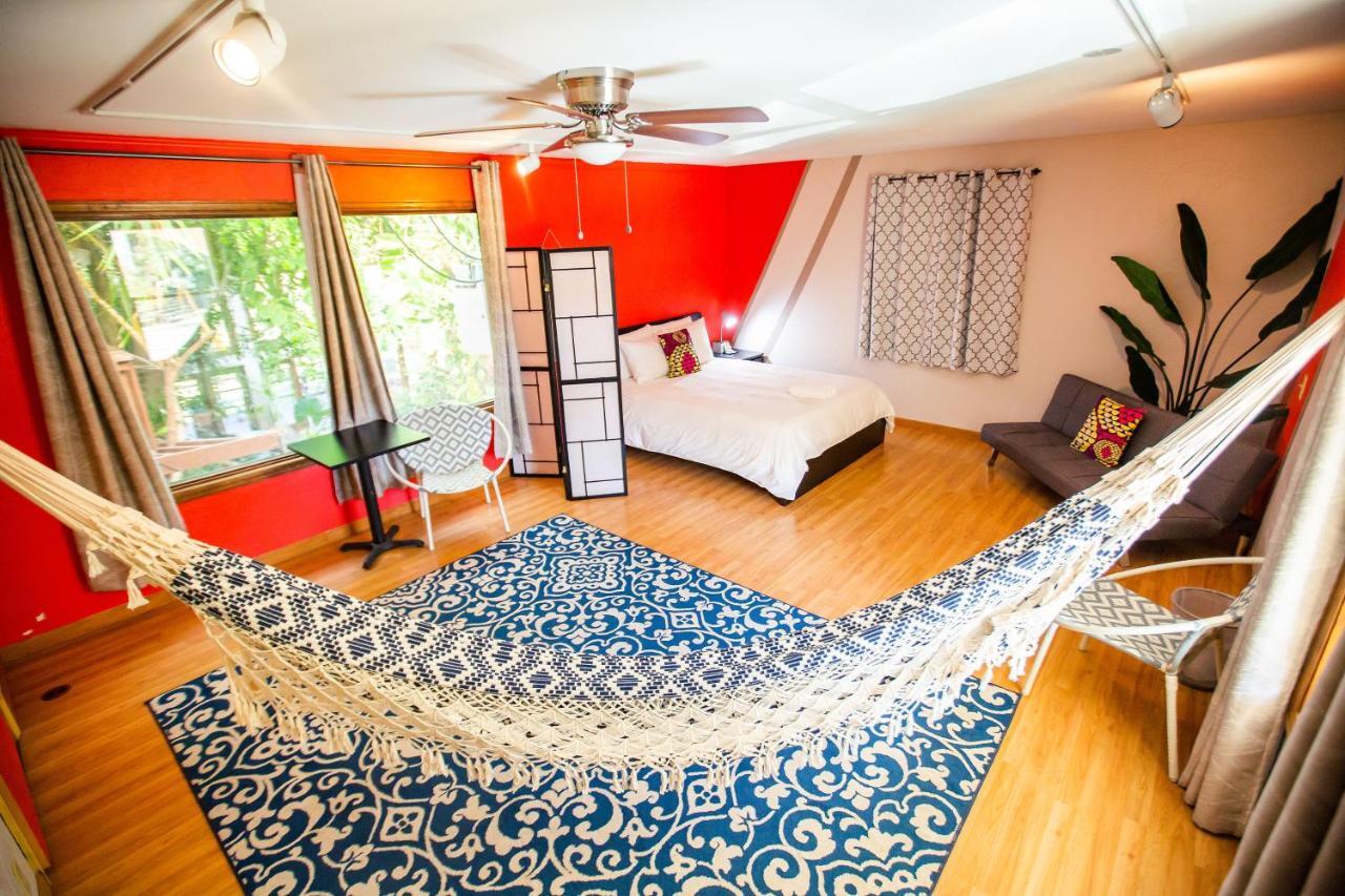 Отель Solarium Colorado Форт Коллинс Экстерьер фото